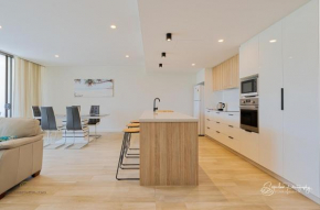 RIVERFRONT BREEZE @ The Cosmopolitan Unit10307